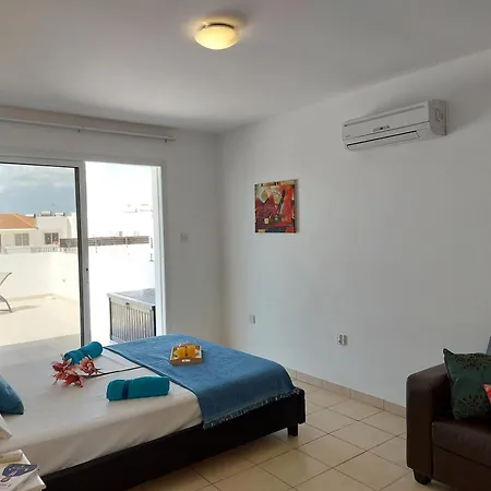 Tide Terrace 2 Bdr In Kapparis, Protaras 파라림니