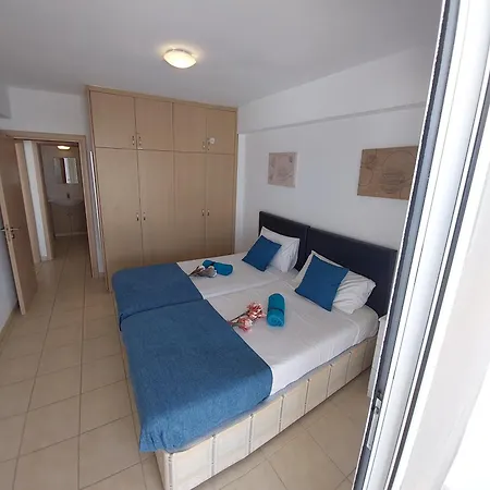 아파트 Tide Terrace 2 Bdr In Kapparis, Protaras 파라림니