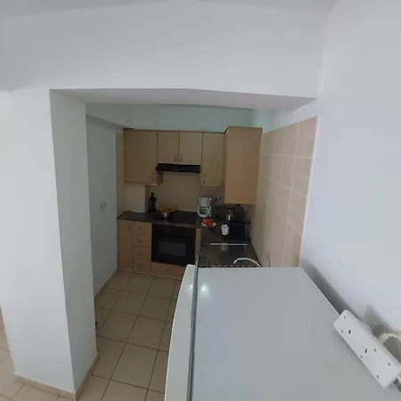 Tide Terrace 2 Bdr In Kapparis, Protaras דירה