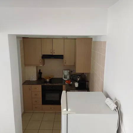 Tide Terrace 2 Bdr In Kapparis, Protaras 아파트 파라림니