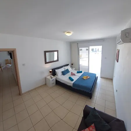 Tide Terrace 2 Bdr In Kapparis, Protaras 파라림니